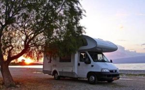 Lee más sobre el artículo Campings, caravanas y turismo de naturaleza, las vacaciones que nos esperan este verano