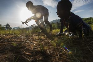 Lee más sobre el artículo La exposición fotográfica Indestructibles, una mirada a la generación del futuro en África, llega a las Palmas de Gran Canarias