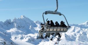 Lee más sobre el artículo El Pirineo francés impulsa la nueva temporada de nieve con nuevos y atractivos forfaits