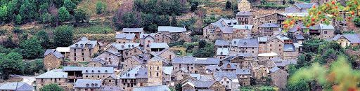 Lee más sobre el artículo Lleida: turismo activo, cultura y naturaleza exuberante