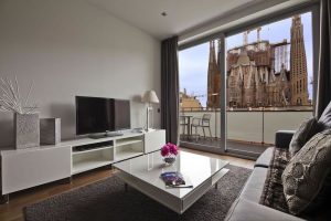 Lee más sobre el artículo Apartamentos en Barcelona con vistas a la Sagrada Familia