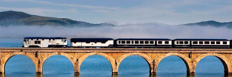 Lee más sobre el artículo Trenes turísticos del norte: un viaje a la esencia de la naturaleza y la cultura sobre raíles
