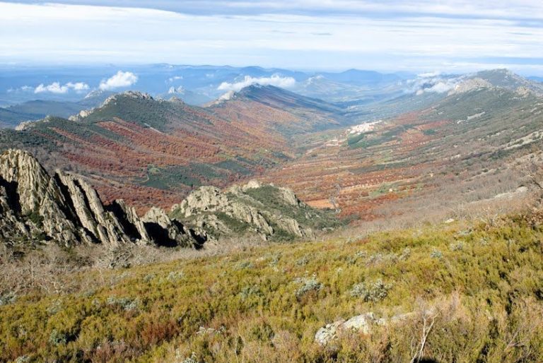 Lee más sobre el artículo Provincia de Cáceres: El Geoparque Mundial de la UNESCO Villuercas-Ibores-Jara