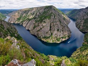 Lee más sobre el artículo Geodestino Ribeira Sacra Lucense
