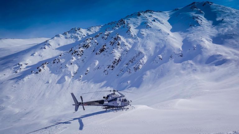 Lee más sobre el artículo Las montañas Kaçkar en Turquía, el destino perfecto para practicar heliesquí