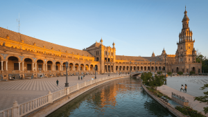 Lee más sobre el artículo Destinos con encanto cultural en Andalucía