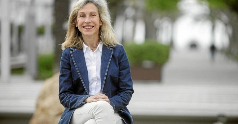 Lee más sobre el artículo Santa Eularia des Rius – Entrevista con Carmen Ferrer – Alcaldesa