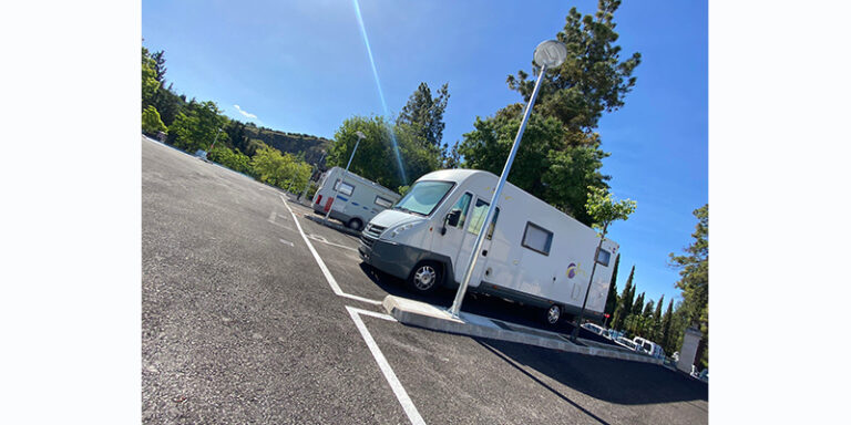 Lee más sobre el artículo Autocaravanismo en Cabra de Córdoba: Una Ruta hacia el Futuro del Turismo Sostenible
