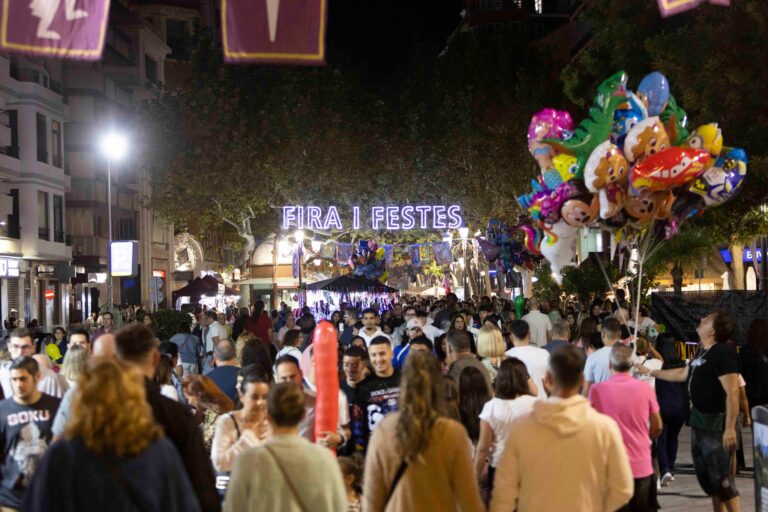 Lee más sobre el artículo La Fira i Festes de Gandia 2025: del 3 al 6 de octubre, la ciudad se llena de fiesta