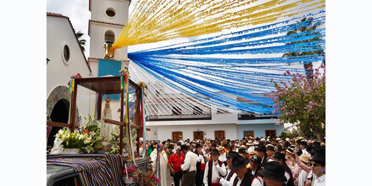 Lee más sobre el artículo La Romería de la Virgen de Fátima: tradición viva y atractivo turístico en el corazón de Arona